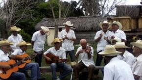 Arroyo Blanco vive sus parrandas