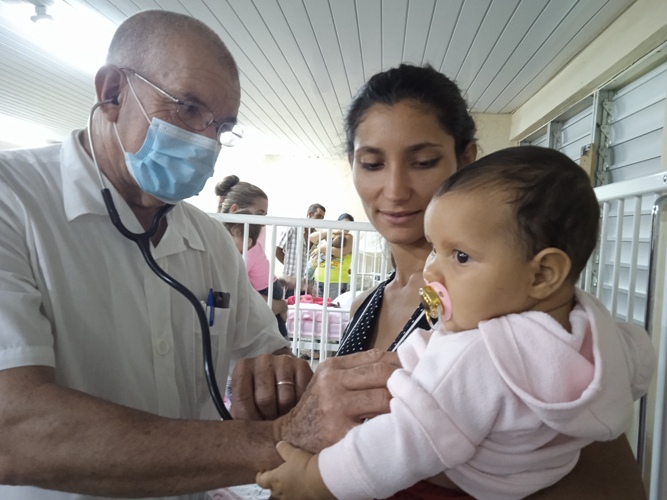 Celebrarán en Sancti Spíritus acto nacional por el Día de la Medicina Latinoamericana