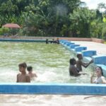 Piscina espirituana refresca el verano