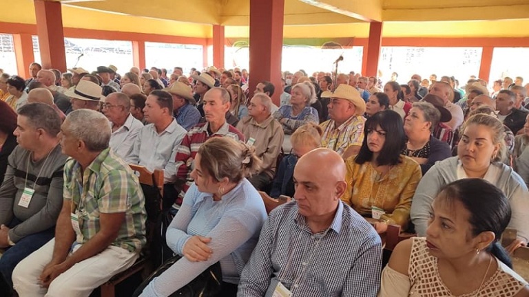 Campesinos de Sancti Spíritus por superar resultados agrícolas
