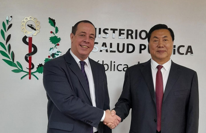 Cuba y China por fortalecer nexos en Salud