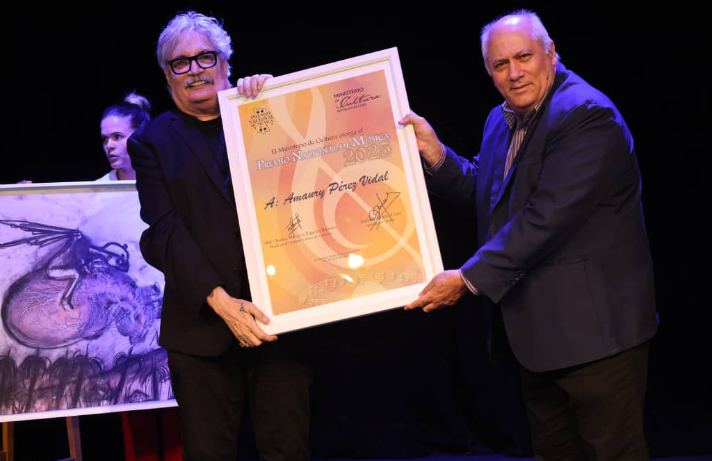 Entregan a Amaury Pérez el Premio Nacional de la Música 2025