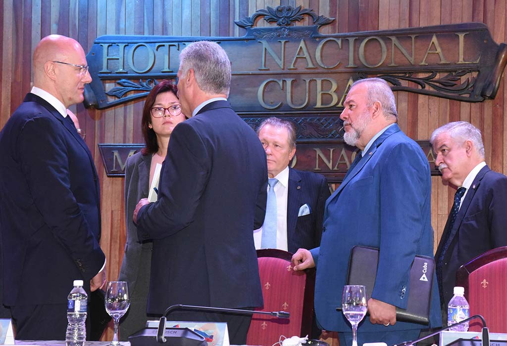 Presidente de Cuba se reunió con vicepresidente del Gobierno de Rusia (+Foto)
