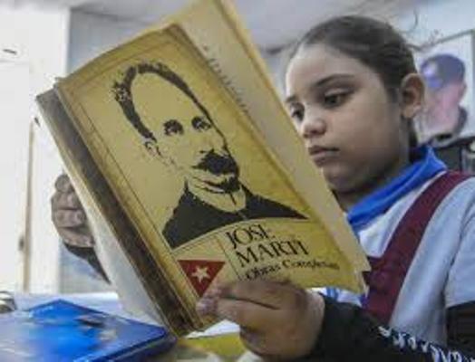 Debaten en Sancti Spíritus sobre buenas prácticas en la promoción de la lectura