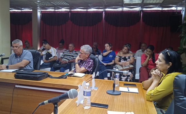 Presentan en Sancti Spíritus estrategia sanitaria cubana Una Salud