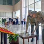 Raúl y Díaz-Canel rindieron el primer homenaje a Ramiro Valdés