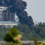 Controlado pero no extinguido incendio en termoléctrica en Cuba