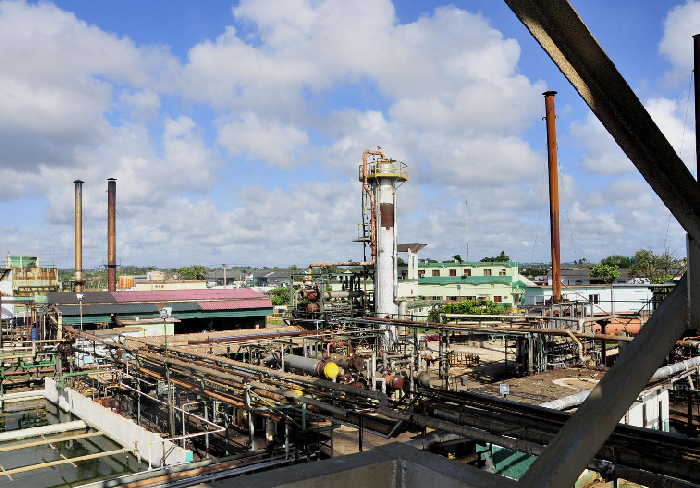 Instalarán en refinería de Cabaiguán planta piloto para favorecer el uso del crudo cubano