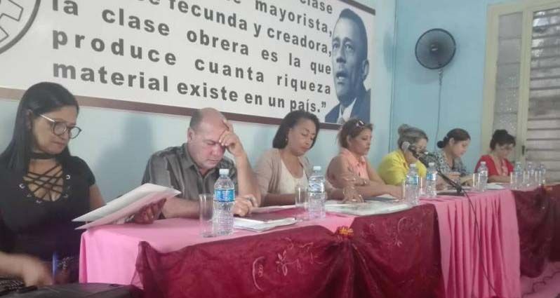 Evalúan en Sancti Spíritus desempeño del Sindicato de Educación, Ciencia y Deporte