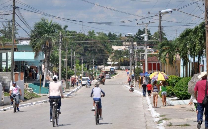 Ejecutan acciones de transformación en barrio taguasquense