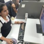 Yarisbel González, una voz joven al servicio del cliente