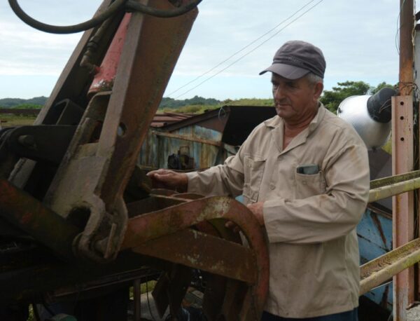 La voluntad e inteligencia de los hombres se transforma en soluciones. Foto: Oscar Alfonso Sosa.